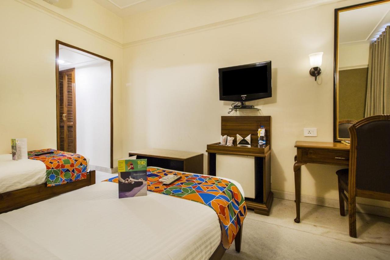 Fabhotel Sheronz Piccadily Chowk Chandīgarh Zewnętrze zdjęcie