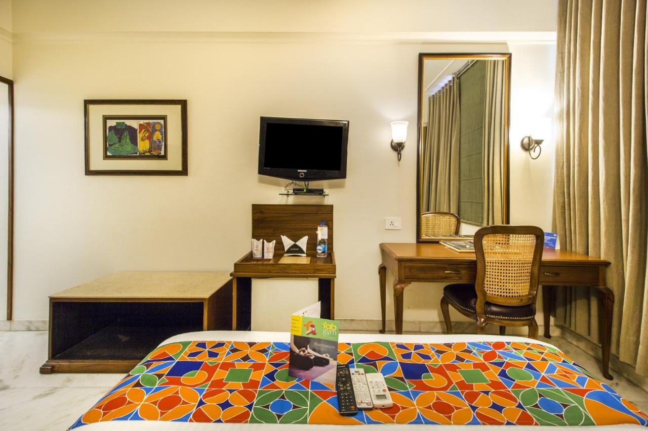 Fabhotel Sheronz Piccadily Chowk Chandīgarh Zewnętrze zdjęcie